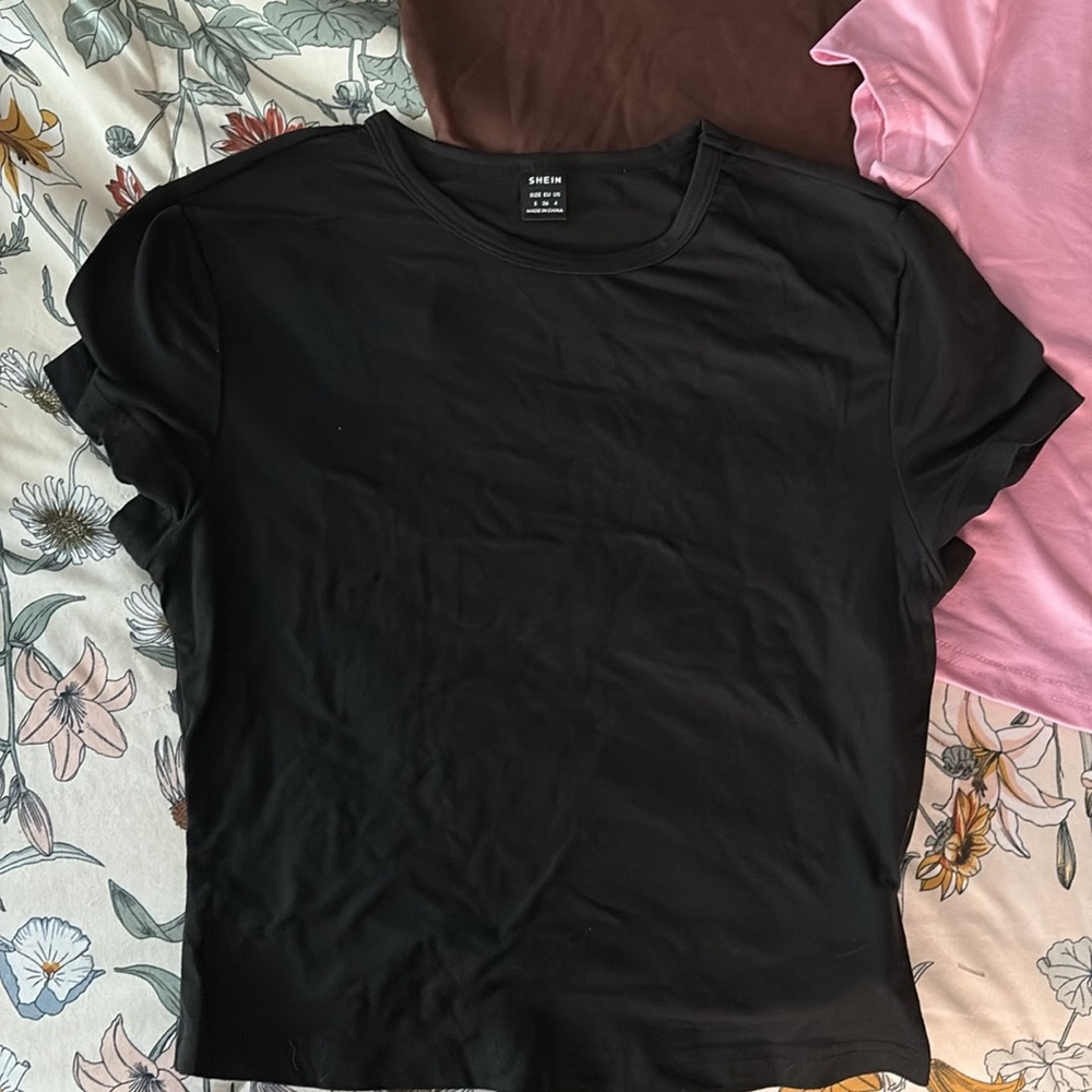 SHEIN Fitted Crop Tee Black Brown Pink - Picture 2 of 4